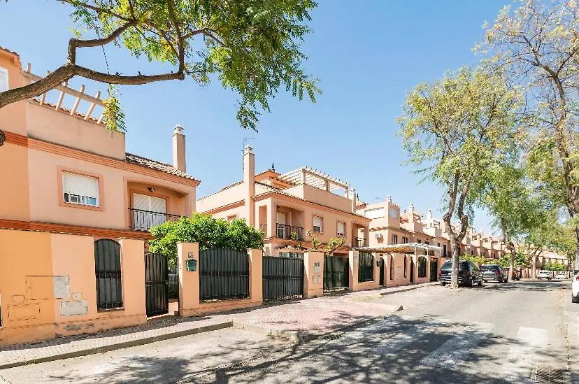 La Casa De Marilo Apartment Tomares 0*,